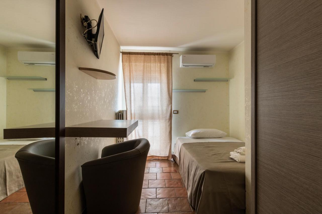 Vittoria 3*